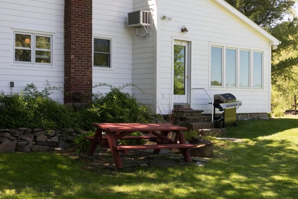King Hill Cottage Greenville エクステリア 写真